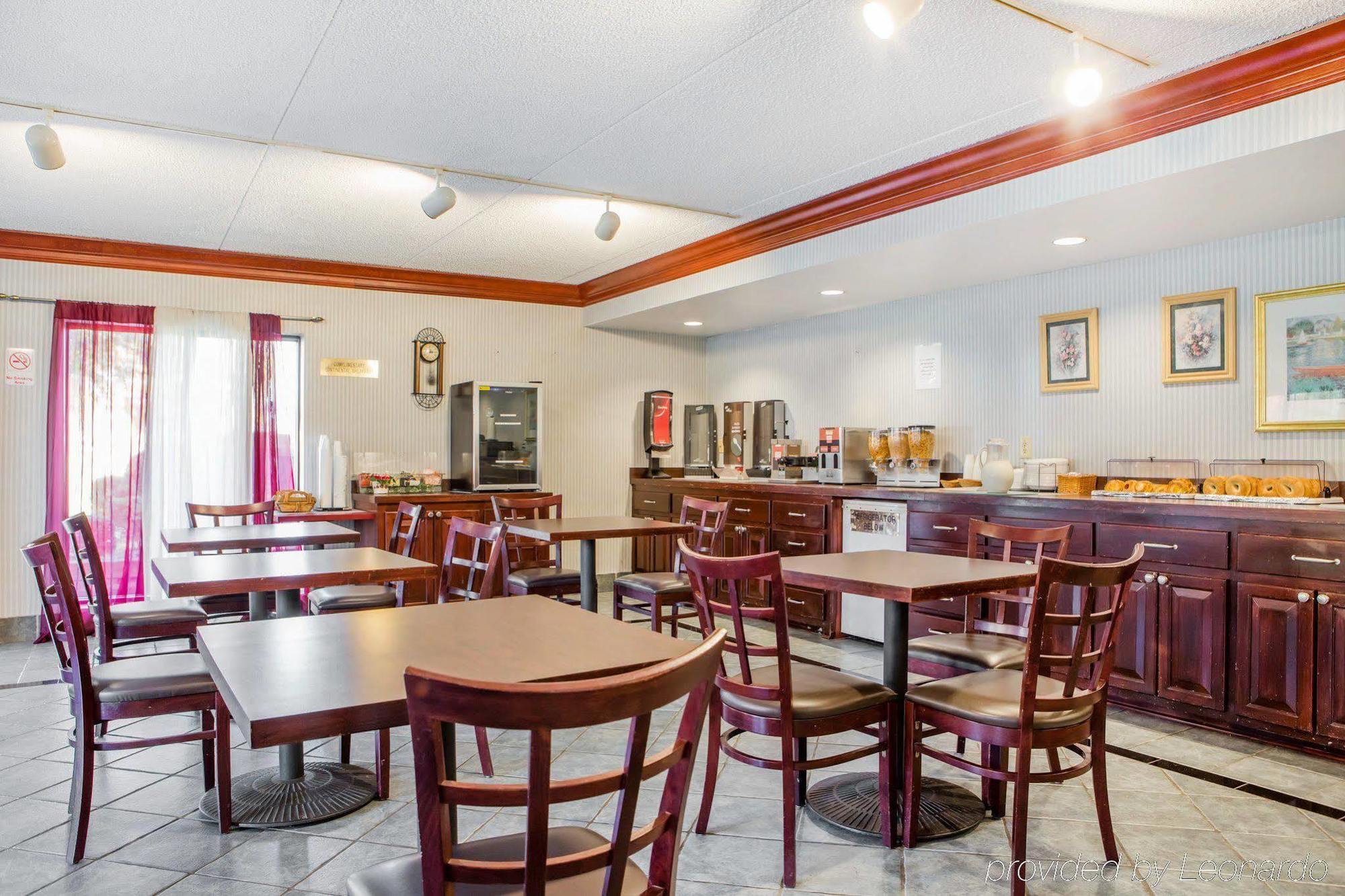 Hometowne Studios By Red Roof Egg Harbor-Atlantic City Airport Egg Harbor Township Exterior foto