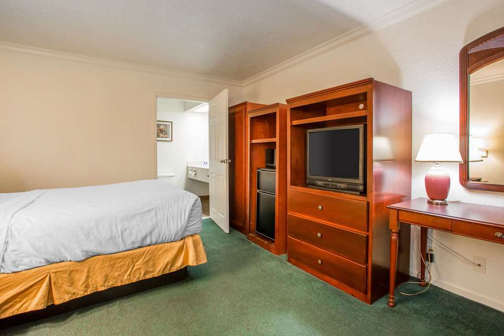 Hometowne Studios By Red Roof Egg Harbor-Atlantic City Airport Egg Harbor Township Habitación foto